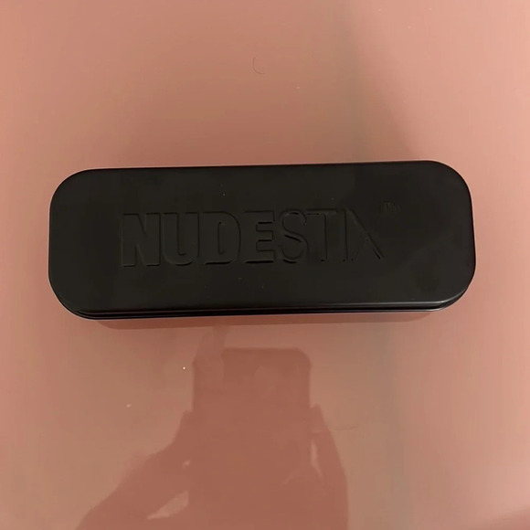 NWT CONCEALER PENCIL - MEDIUM 5 - Picture 2 of 8